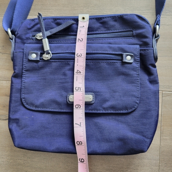 Baggallini Crossbody & Wallet RFID Medium Multi-Compartment Nylon Navy Blue - Picture 10 of 14